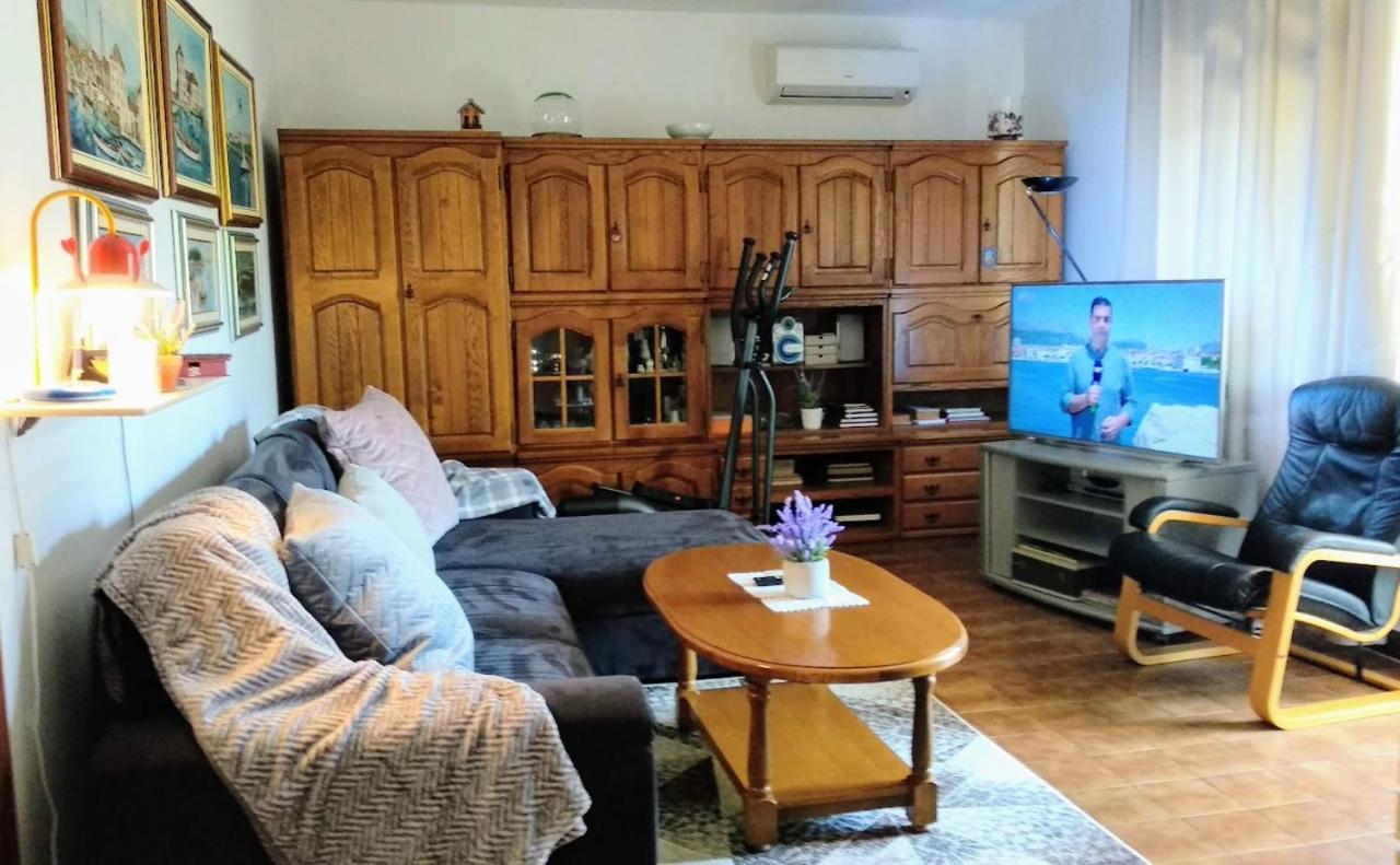 Apartman Tonka Kaštela Exterior foto